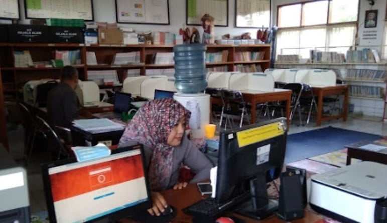 Rekomendasi Aplikasi Administrasi Sekolah Lengkap Terbaru 2022 8991